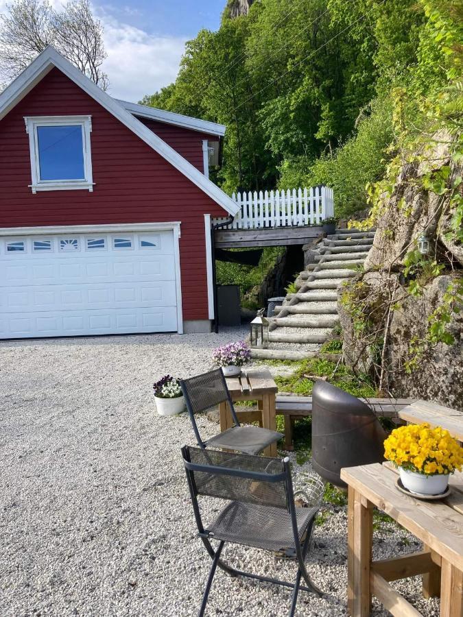 Anneks I Naturskjonne Gitlevag Lyngdal Exterior foto